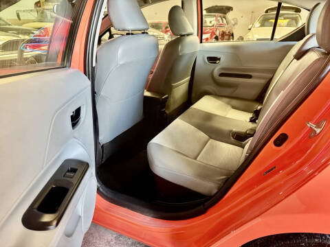 2012 Toyota Prius c Four