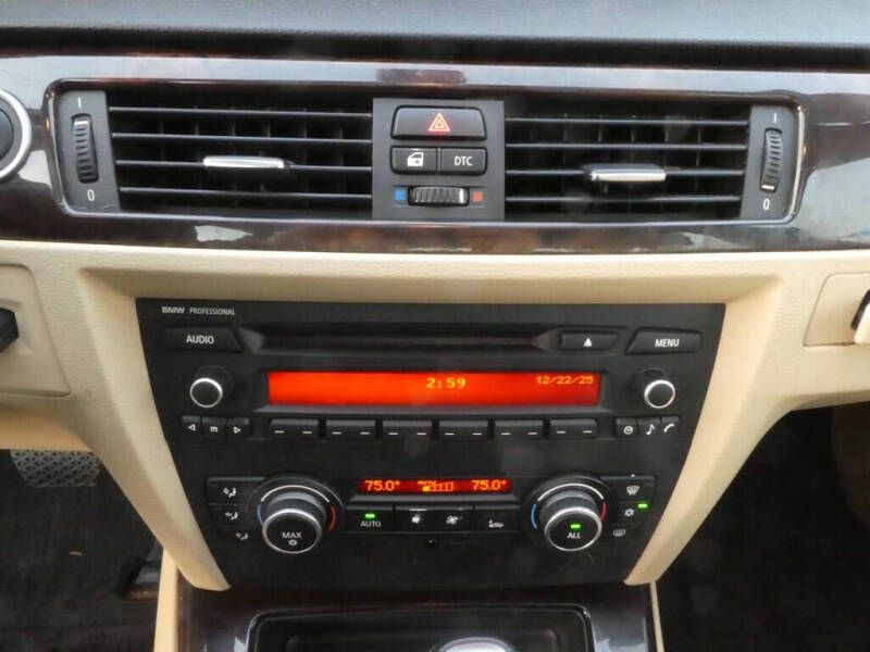 2011 BMW 3 Series 328i