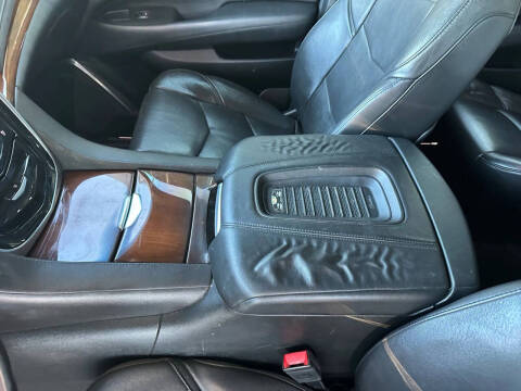 2018 Cadillac Escalade ESV Luxury