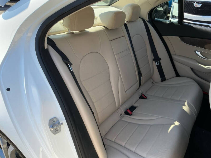 2016 Mercedes-Benz C-Class C 300