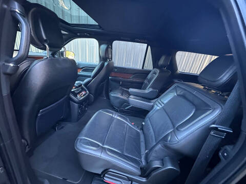 2018 Lincoln Navigator L Select