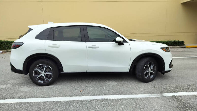 2023 Honda HR-V EX-L