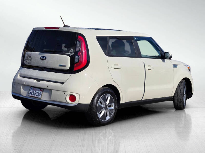 2017 Kia Soul EV +
