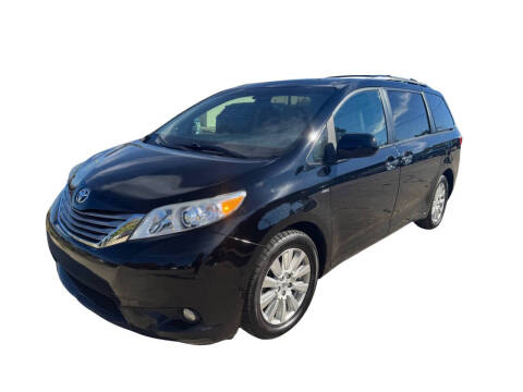 2017 Toyota Sienna for sale at Averys Auto Group in Lapeer MI