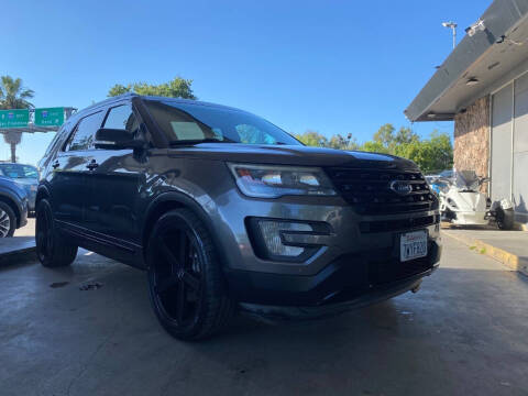 2017 Ford Explorer Sport