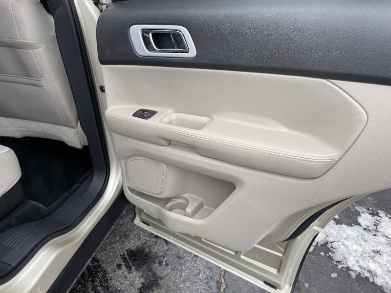 2011 Ford Explorer XLT