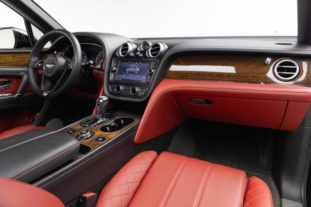 2018 Bentley Bentayga Black Edition