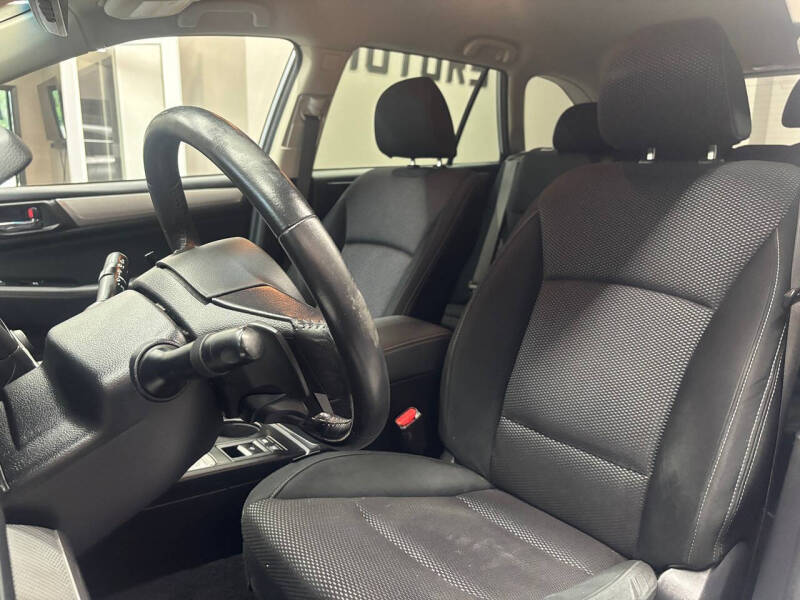 2017 Subaru Outback 2.5i Premium
