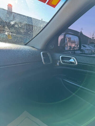 2011 Jeep Grand Cherokee Laredo