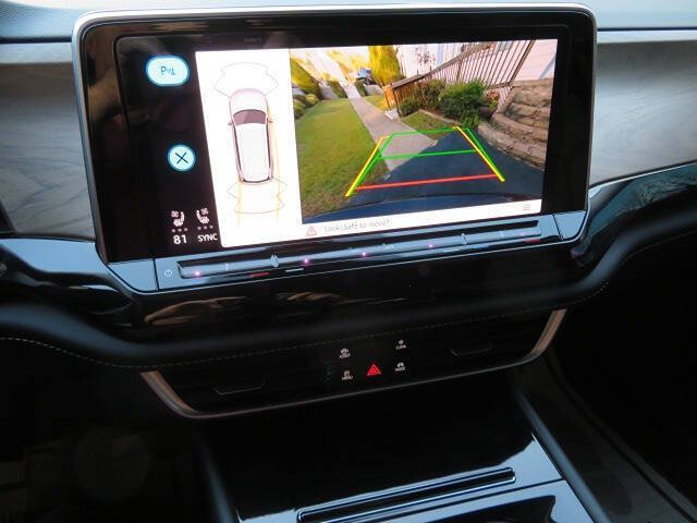 2024 Volkswagen Atlas SE