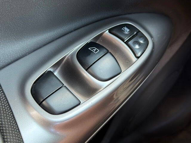 2013 Nissan JUKE SV