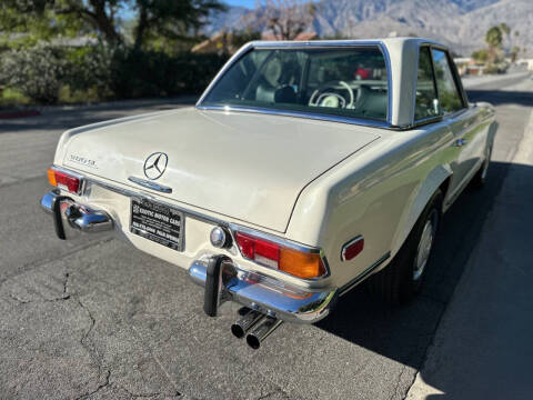 1970 Mercedes-Benz 280-Class