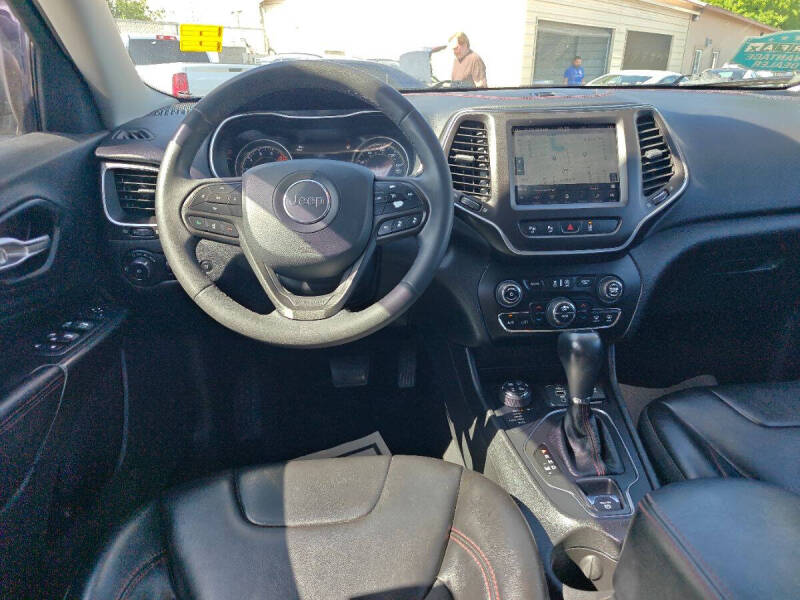 2020 Jeep Cherokee Trailhawk