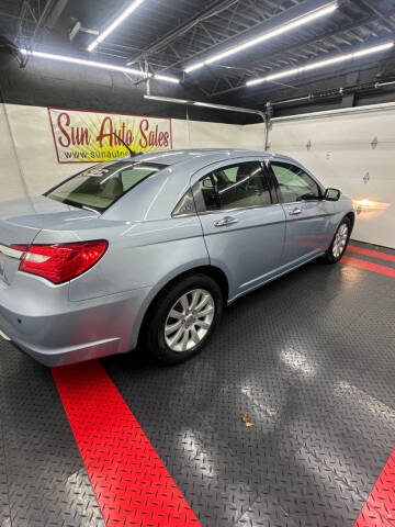 2013 Chrysler 200 Limited