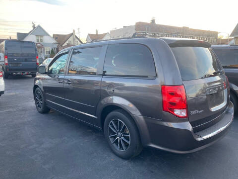 2016 Dodge Grand Caravan R/T