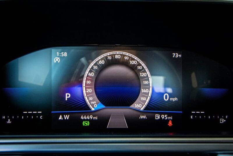 2025 Volkswagen Taos SE