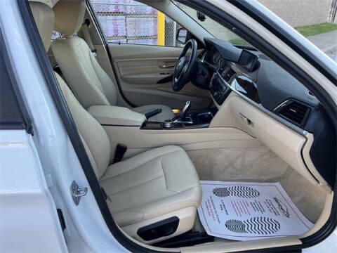 2015 BMW 3 Series 328i xDrive