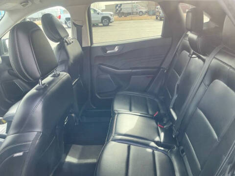 2021 Ford Escape SEL