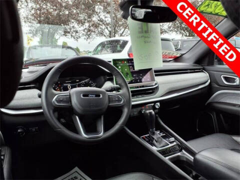 2023 Jeep Compass Latitude Lux