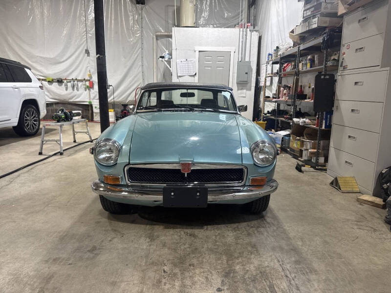 1974 MG B