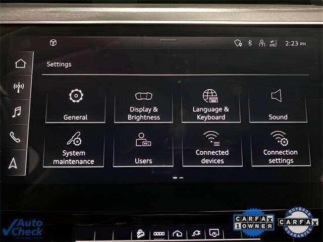 2023 Audi e-tron quattro Premium Plus