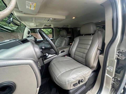 2004 HUMMER H2