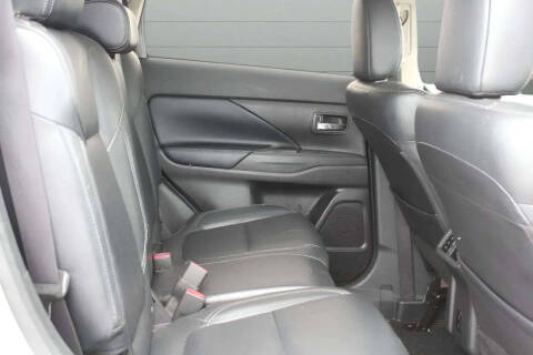 2020 Mitsubishi Outlander SEL