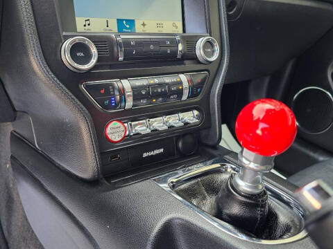 2017 Ford Mustang EcoBoost Premium