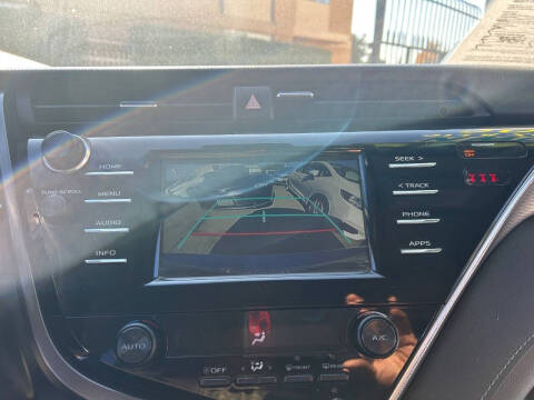 2018 Toyota Camry SE