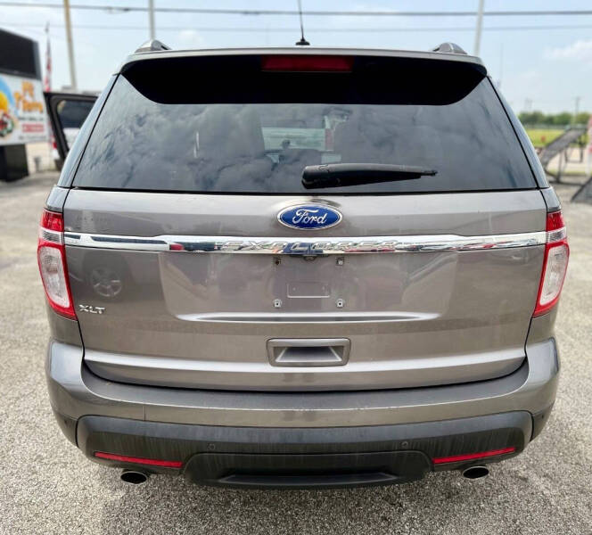 2011 Ford Explorer XLT