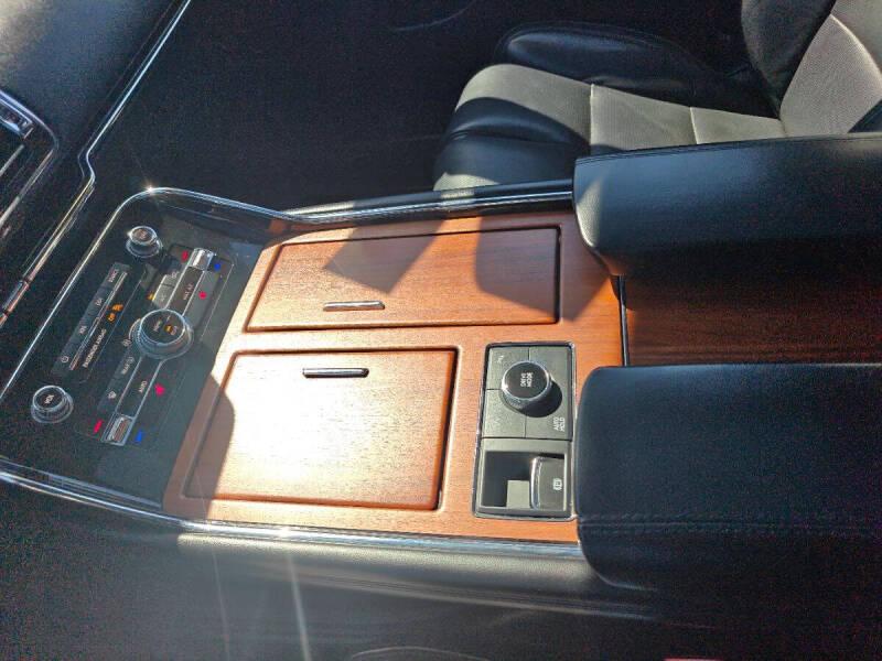 2019 Lincoln Navigator L Select