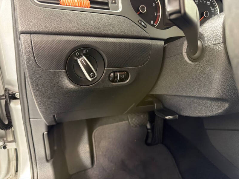 2012 Volkswagen Jetta