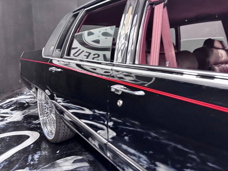 1990 Cadillac Brougham