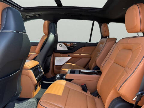2025 Lincoln Aviator Black Label