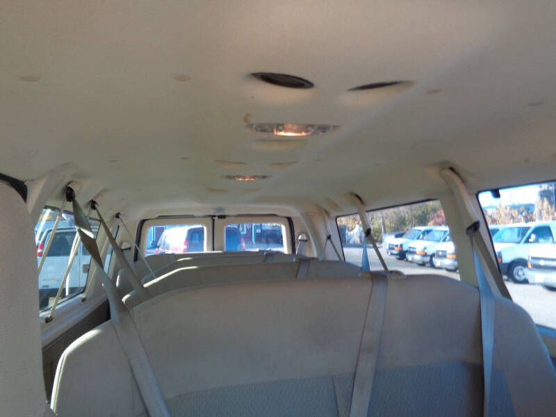 2014 Ford E-Series E-350 SD XLT