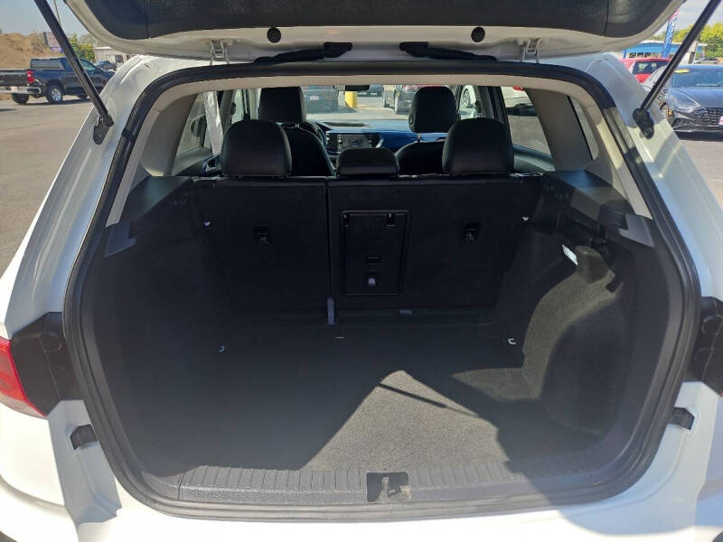 2024 Volkswagen Taos SE