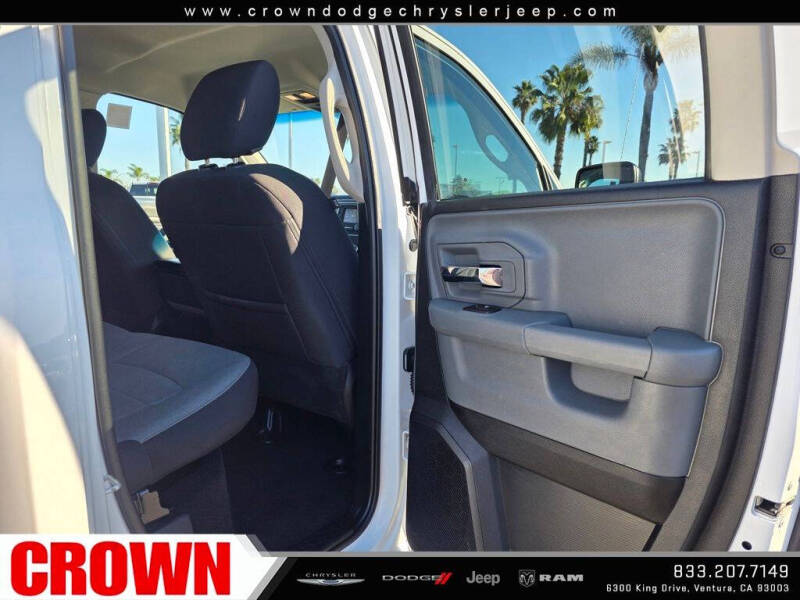 2024 RAM 1500 Classic SLT