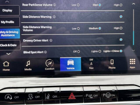 2023 Jeep Compass (Red) Edition