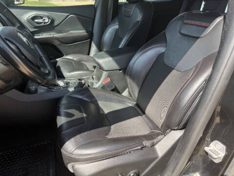 2020 Jeep Cherokee Trailhawk