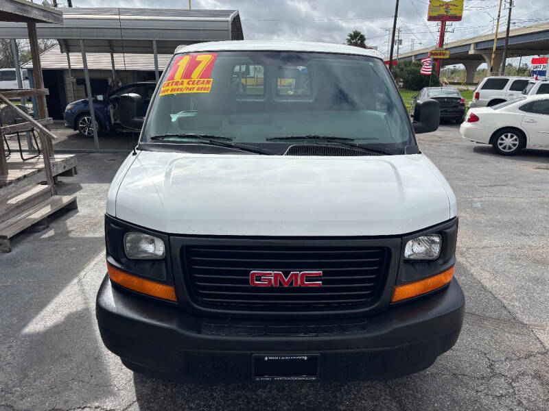 2017 GMC Savana 2500