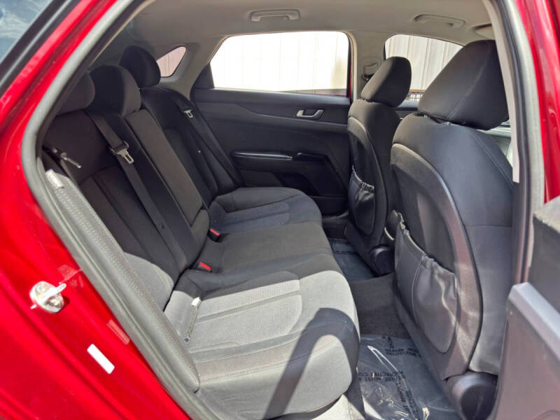 2022 Kia K5