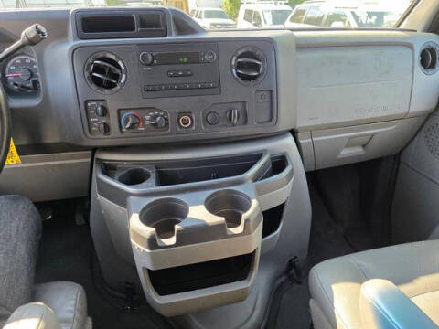 2010 Ford E-Series E-250