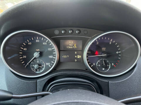 2009 Mercedes-Benz M-Class ML 320 BlueTEC