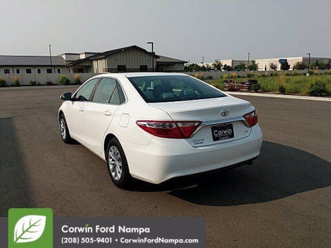 2017 Toyota Camry LE