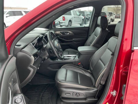 2023 Chevrolet Traverse Premier