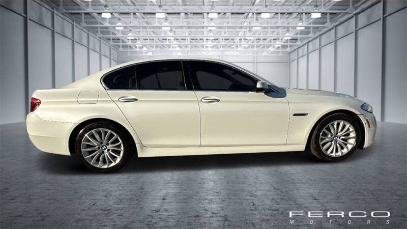 2016 BMW 5 Series 528i