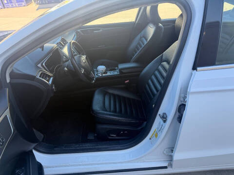 2020 Ford Fusion SEL