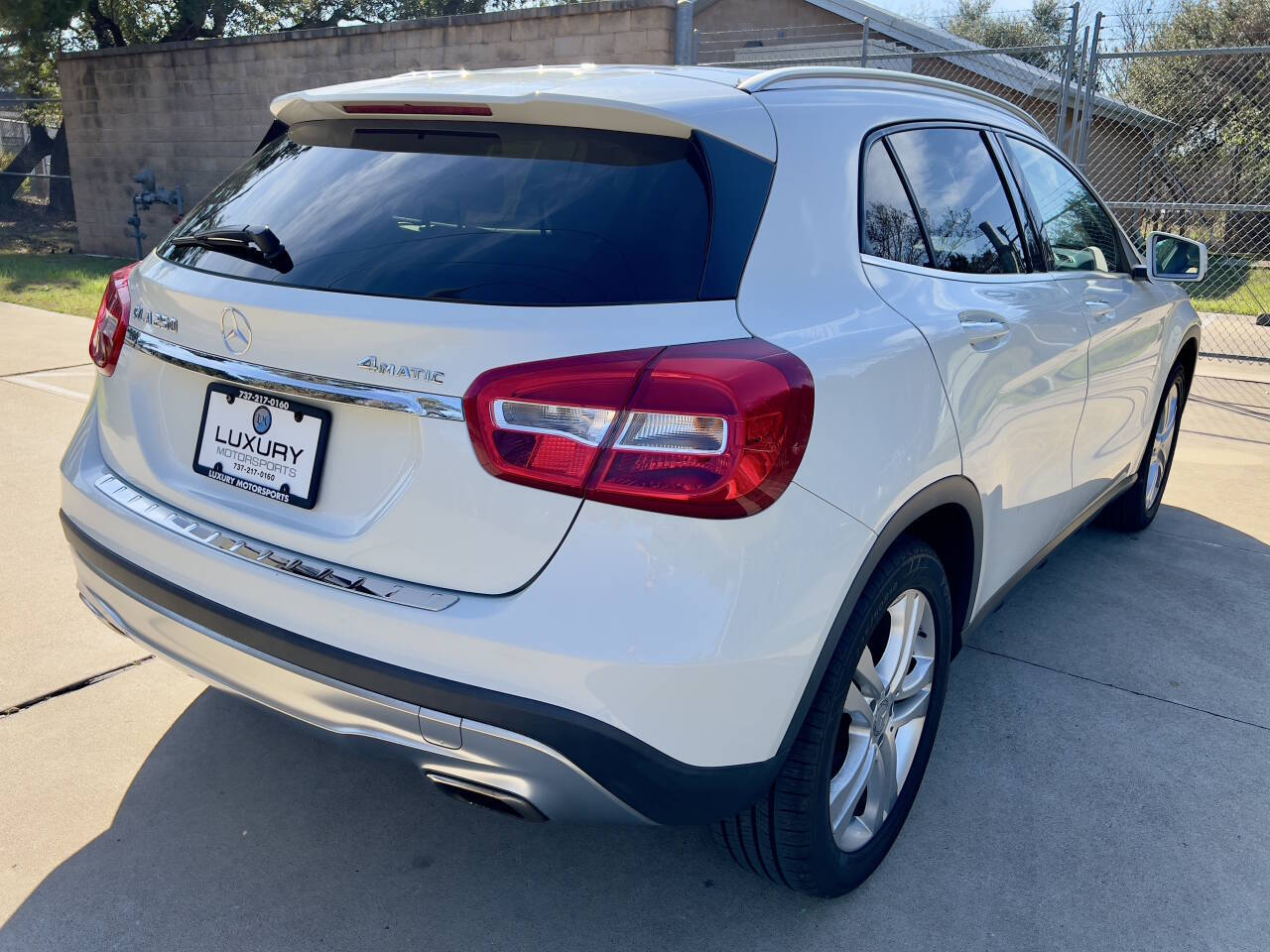 Used Car 2015 Mercedes-benz Gla  Gla 250 4matic Awd 4dr Suv For Sale Under $10,000 In Austin, Texas