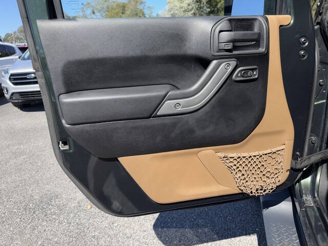 2012 Jeep Wrangler Sahara