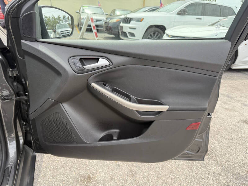 2015 Ford Focus Titanium